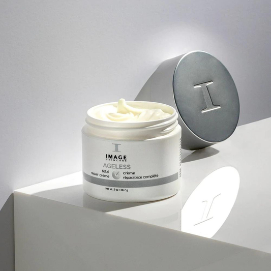 This nighttime repair crème combats the look of multiple signs of aging. A dual resurfacing system features glycolic acid and time-released, encapsulated retinol to fight the appearance of wrinkles and uneven skin texture and tone. Nourishing shea butter helps to soften and moisturize dry skin.